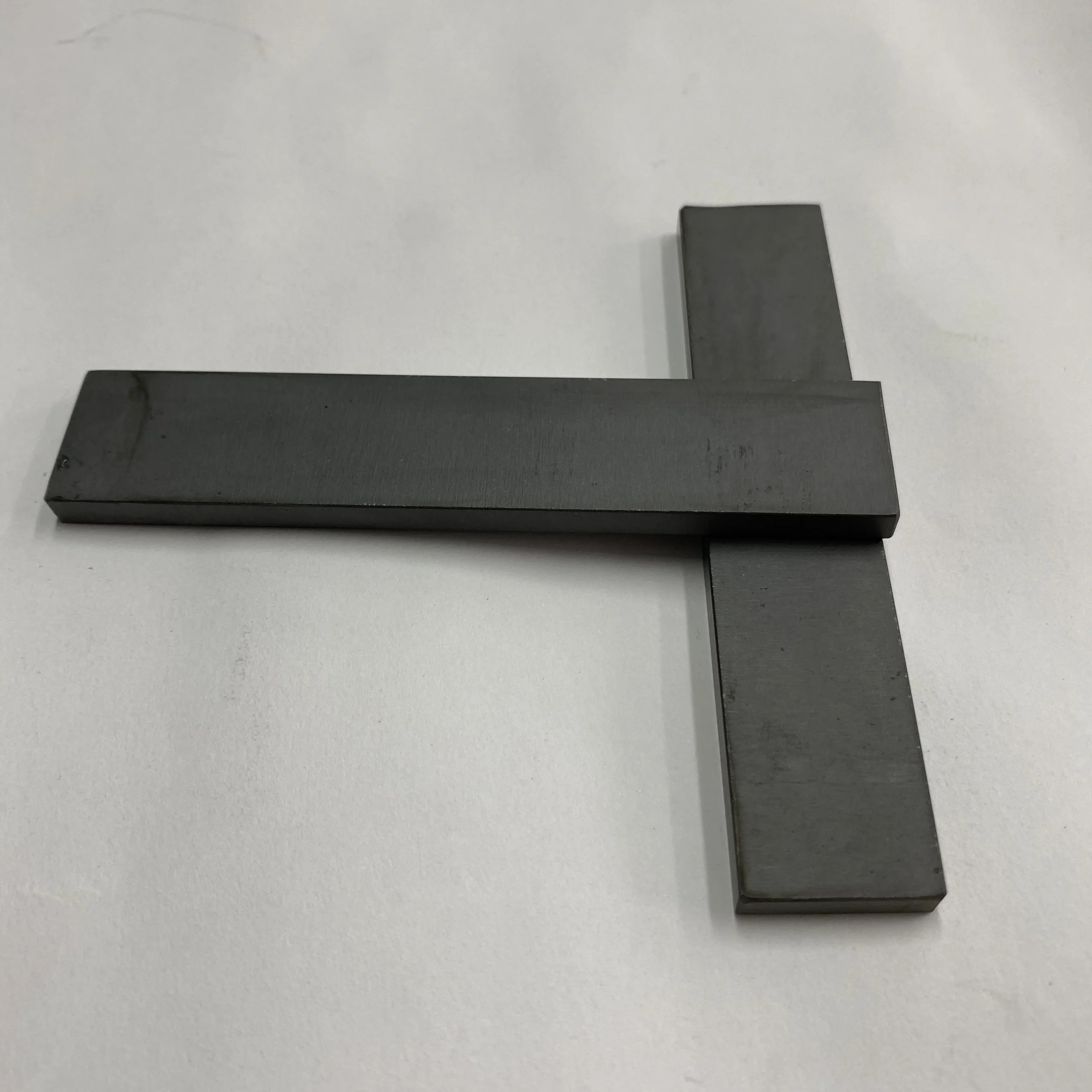H0b042b887ad94b22a805124ff279a9d9B.webp Microwave Suppression Equipment Microwave Absorption Material Silicon Carbide Sheet - Image 1