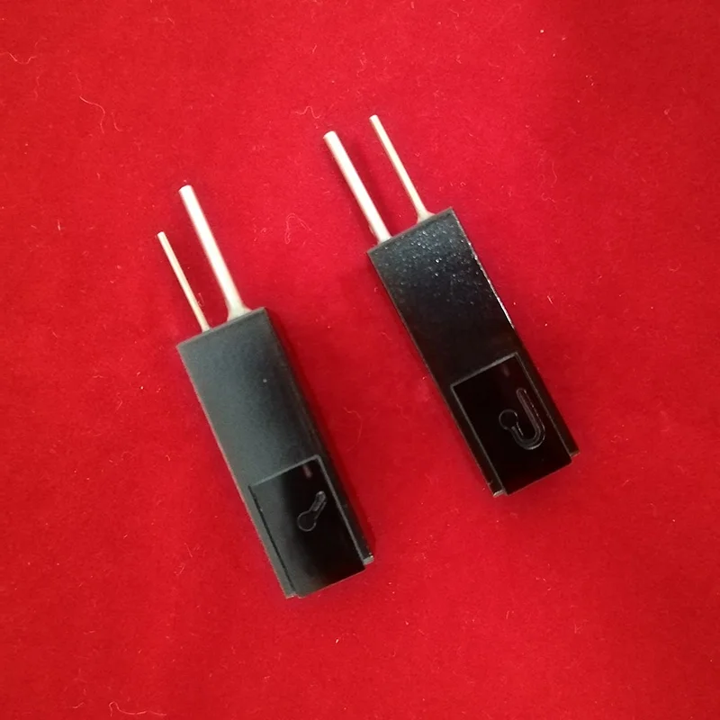 H1a2264e2c0f341ceaa6f713f6bdcea3fQ.webp Hot Sale Quartz Cuvette Cell Q614 - Image 1