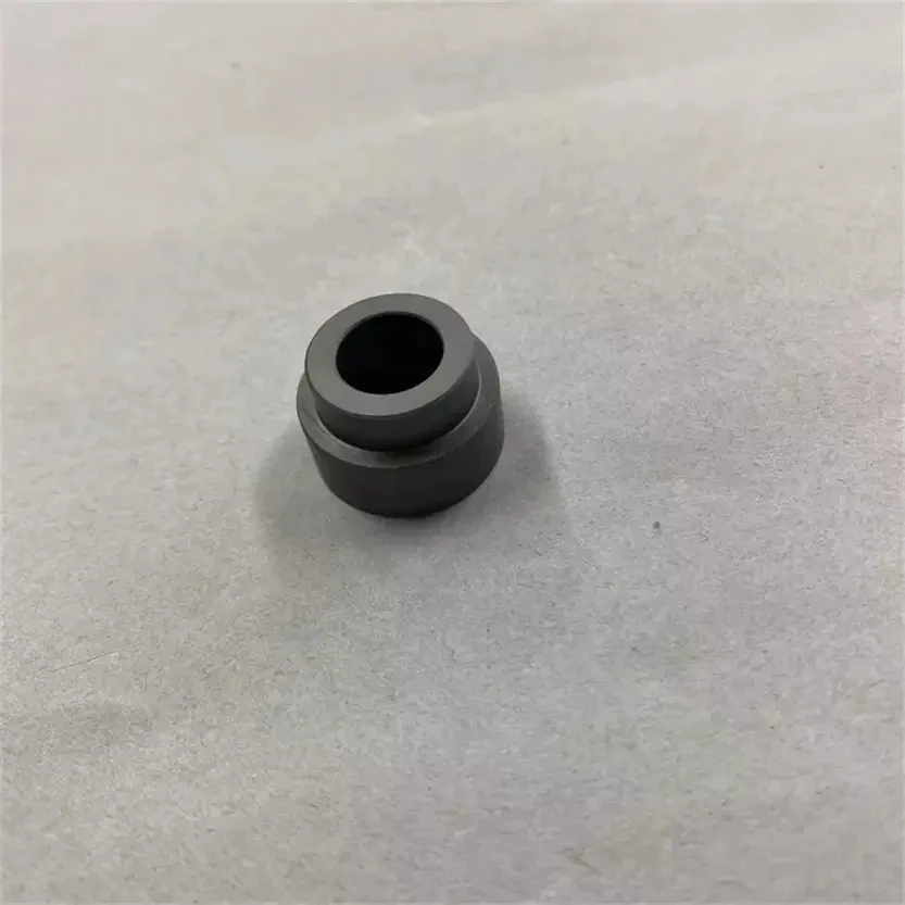 H1bb4b503396041d4a5e94c68e2a609767.webp Customized Silicon Carbide SiC SSiC Ceramic Sleeve Ring Sealing Washer - Image 1