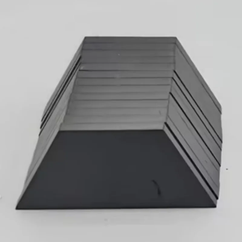 H1db96487b8cc454e8db9de86d8ffd544H.webp Customize half Hexagonal SIC ceramic tile Refractory Silicon Carbide Ceramic plate - Image 1