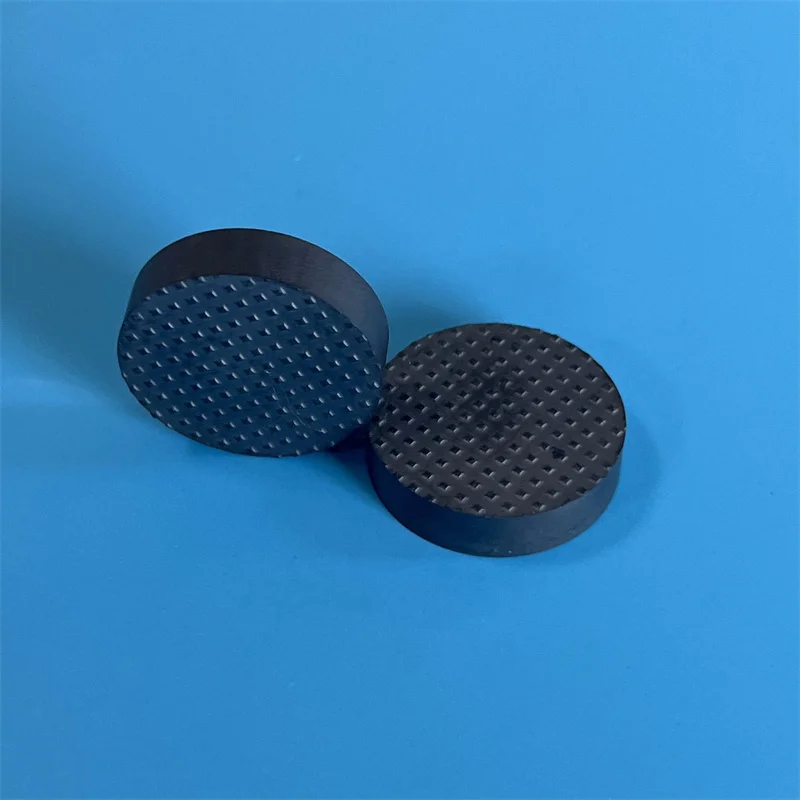 H2d5b6a6b4bb44cc89ae1ecb6a9daef87Z.webp Round Silicon Carbide Disc Sic Wafer SSIC DISC SiC Refractory Plate Kiln Furniture - Image 1