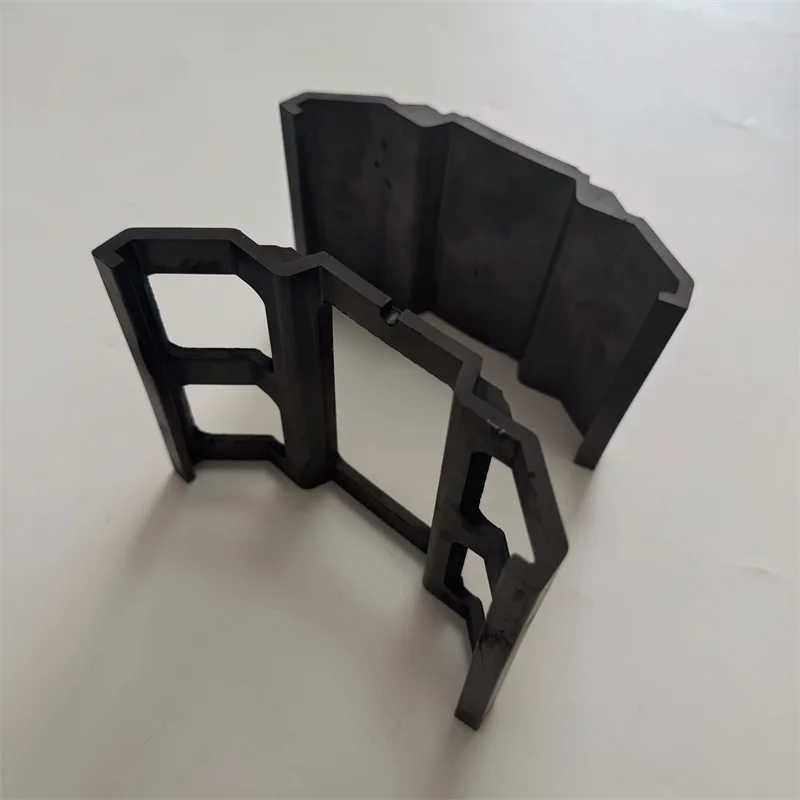 H32155b95f1f04aaea889951bb8e64542t.webp Semiconductor Silicon Carbide Ceramic Wafer Boat SiC Ceramic Boat - Image 1