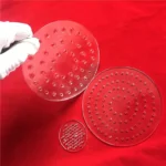 Ultra-White 4mm Laser Drilling Hole Quartz Laser Perforated Disc Deep Processing Transparent Polishing Silica Quartz Plate