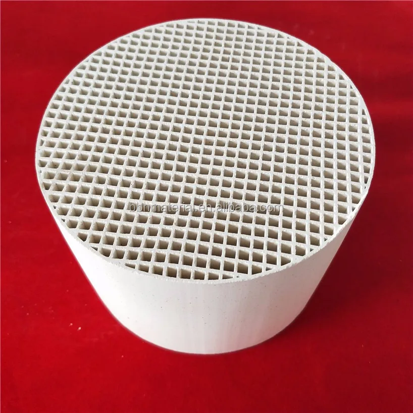 H73d448c457144fe2a922163cb999d429l.webp Refractory Heat Recovery Honeycomb Ceramic Furnace Accumulator - Image 1