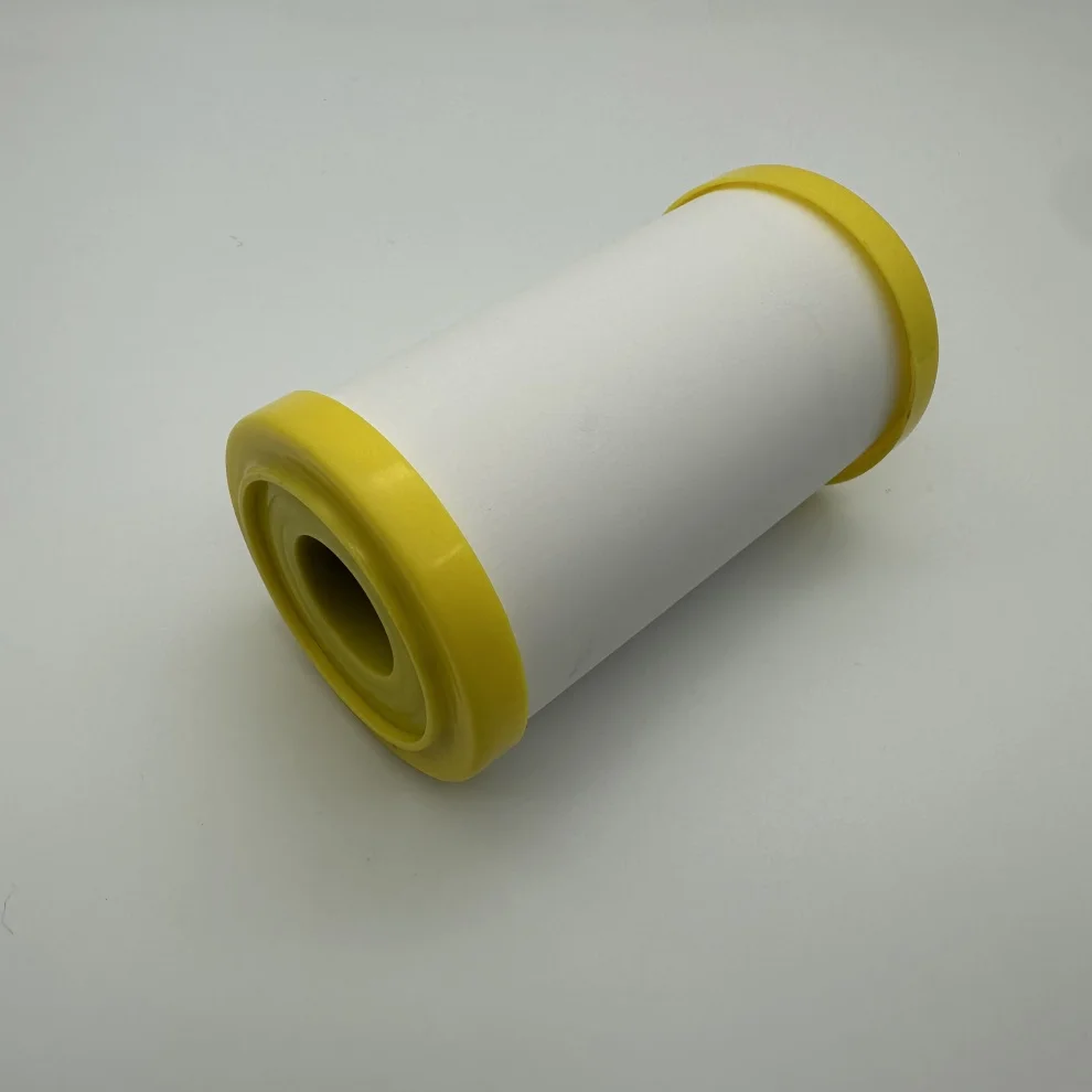 H78210aa1a68b4c419f7612932e707e28D.webp Porous Diatomite Ceramic Acticarbon Filter Cartridge element for Household Desktop Water Purifier - Image 1