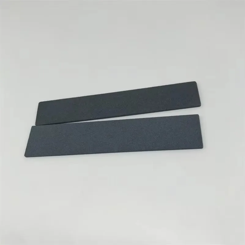 H836b190cfdd7481b978f404e5364228fe.webp Customized Porous Silicon Carbide Liquid Filtering Strip Gas Separating Waste Gas SiC Ceramic Sheet - Image 1
