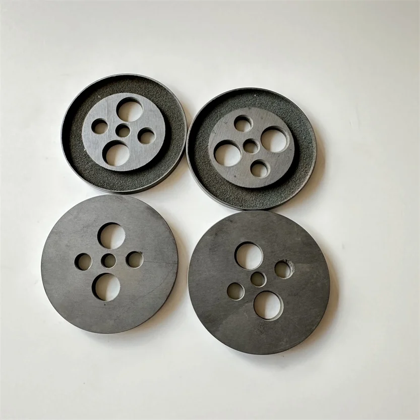 H897212e9e5ff432e97e9675d52f911ffk.webp Sic Silicon Carbide Ceramic Disc Mechanical Part for Heat Exchanger - Image 1