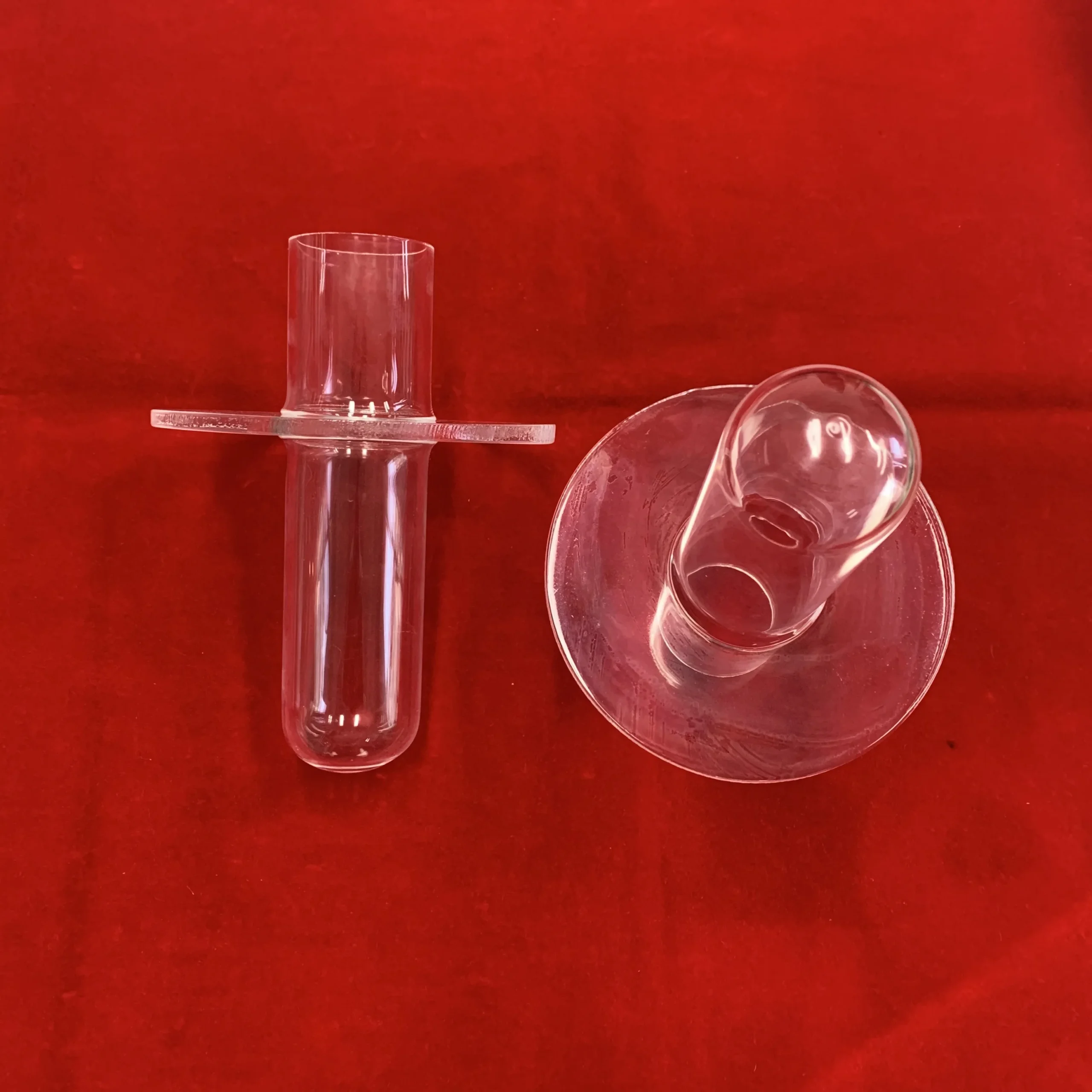 H8d53e8d21afd404b829cf88de0e8e6cfN.webp Round bottom clear quartz glass tube customize transparent quartz tubing with flange - Image 1