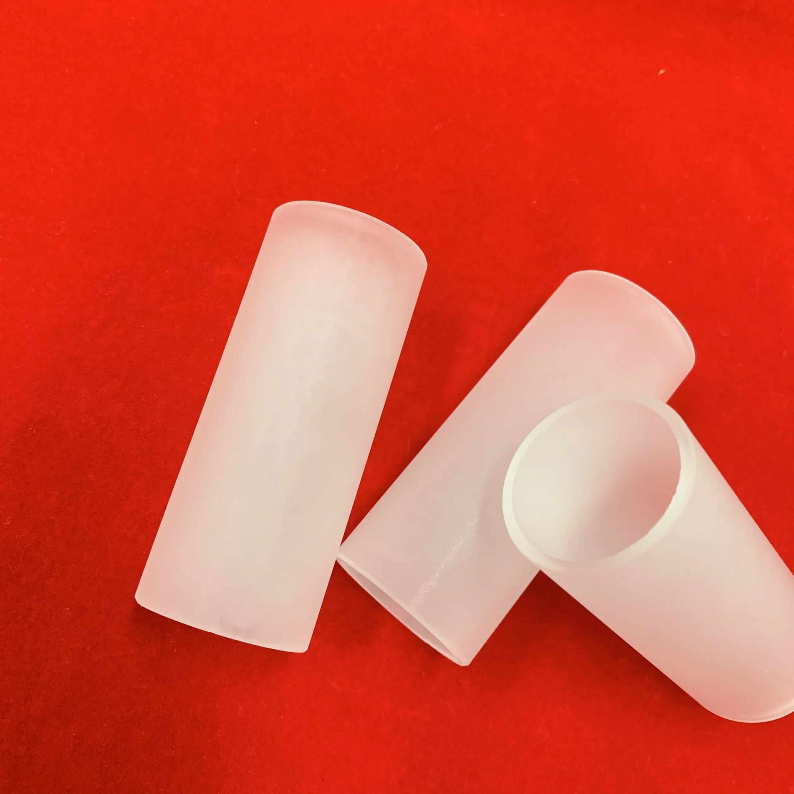 H9dcf710f994c4acea8fdf88e28bdcea6g.webp High Temperature Resistance Opaque Quartz Glass Pipe Frosted Milky White Glass Heating Tubes - Image 1