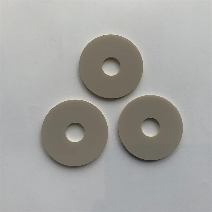 Ha6e0eed868384ef78b7024de72bbf577b.webp 1mm Thickness Aluminum Nitride Ring AlN Ceramic Base Substrate Disc - Image 1