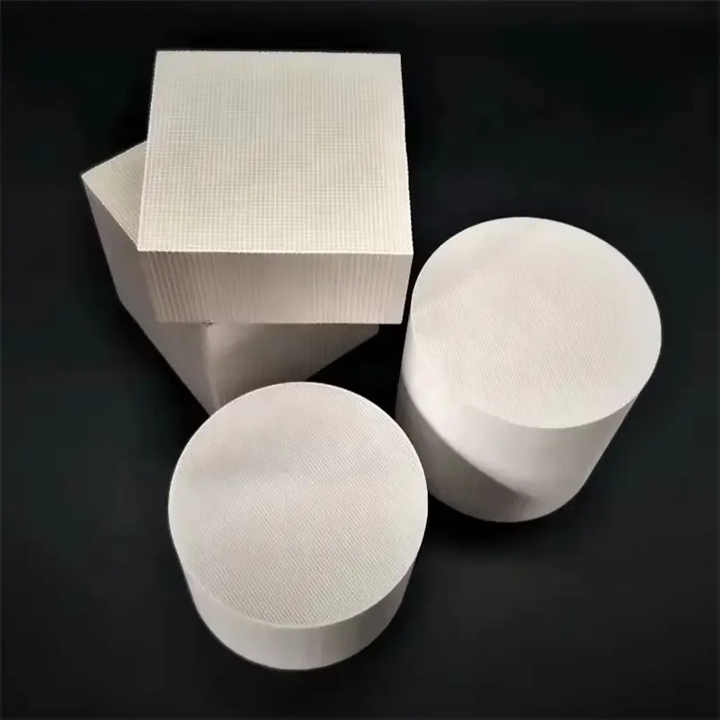 Hab0c64fef400459b8459e1afc6704181l.webp In Stock Refractory Honeycomb Ceramic Cordierite Insulation Thermal Storage Block - Image 1