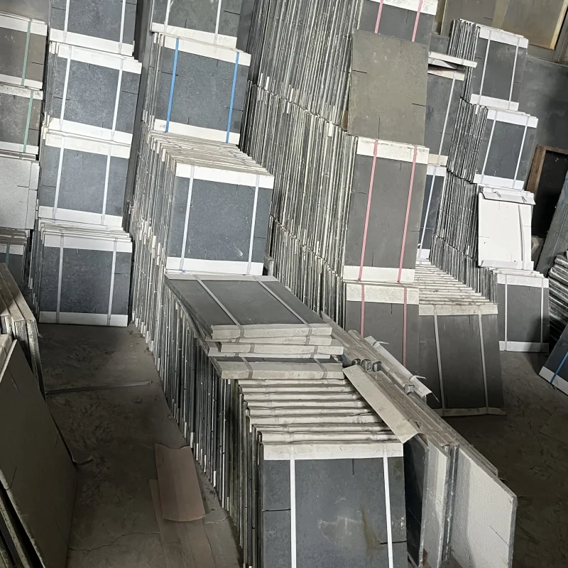 Hc7f35c6f084b478ca0d9fcee1acfad8b2.webp Refractory Recrystallized Sic Refractory Plate RBSIC SiSiC NSiC RSiC Silicon Carbide Kiln Shelves for Ceramic Kiln - Image 1
