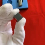 Quartz Cuvette Q-134 Micro Cell with Black Walls and with Lid Quartz/Glass Cuvette for Reflection Measurements - Image 6