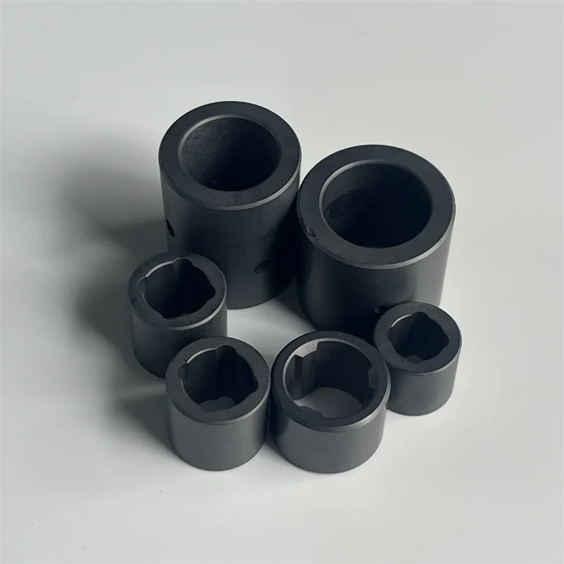 He1563fad50f24bb799791476b1de5f17q.webp High Temperature Insulation Sic Shaft Silicon Carbide Ceramic Bush-Industrial Use Refractory Parts - Image 1