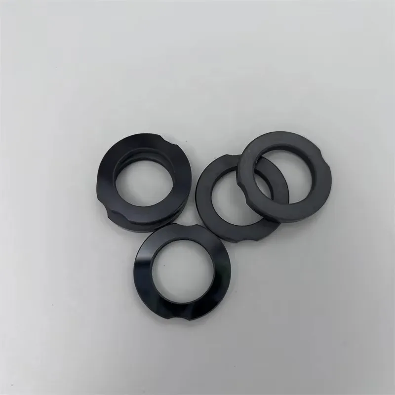 He7c5ec2204004a67bee9bc122cab4fc0E.webp Mirror Polishing Silicon Carbide Ring Insulator SiC Ceramic Seal Ring - Image 1